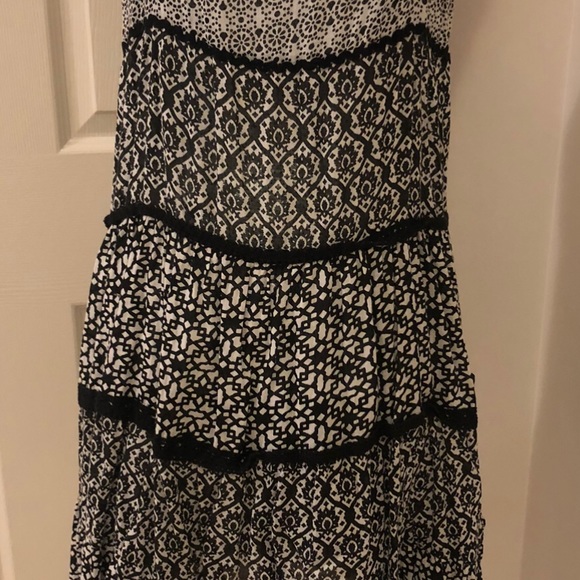 Black & White Sun Dress by Devoted - Picture 5 of 9